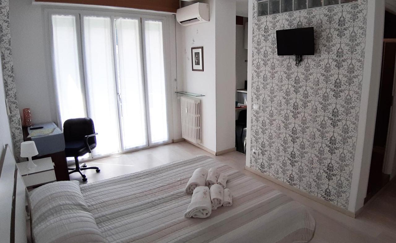 Manzoni Residence Côme Extérieur photo