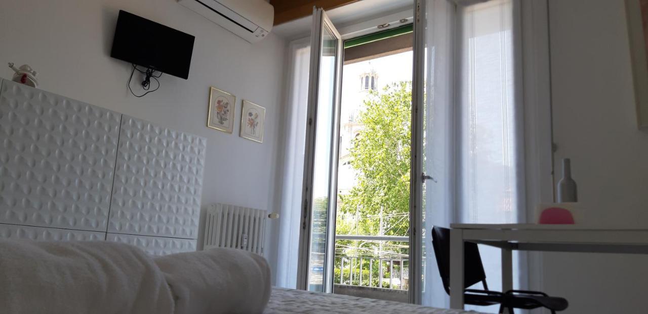 Manzoni Residence Côme Extérieur photo